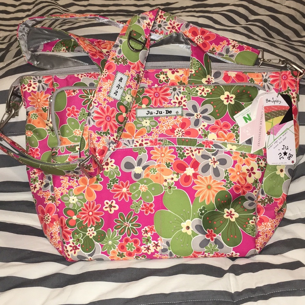 Ju-Ju-Be brand new Diaper Bag w/ stroller clips